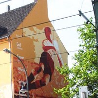 Das Fassadenbild zum Thema Fußball